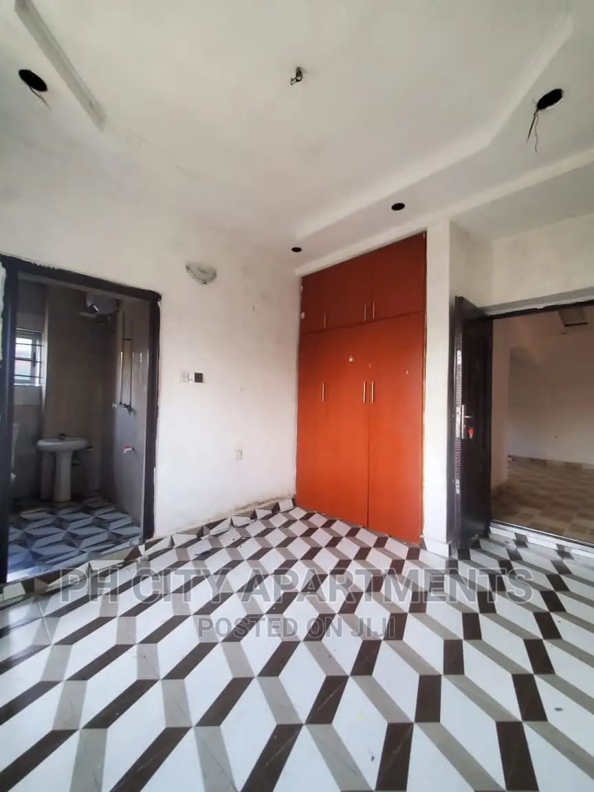 2bdrm Block of Flats in Port-Harcourt for rent in Port-Harcourt