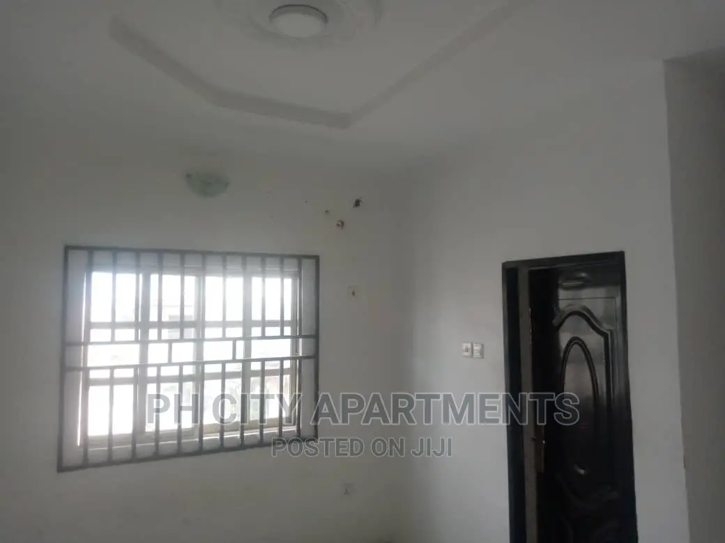 2bdrm Block of Flats in Port-Harcourt for sale in Port-Harcourt