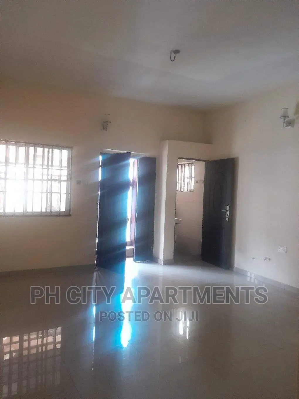 2bdrm Block of Flats in Port-Harcourt for sale in Port-Harcourt