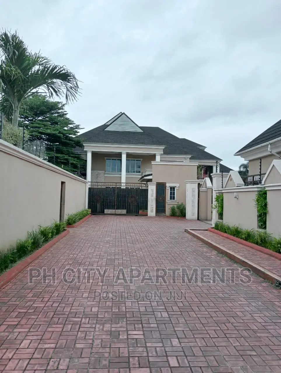 2bdrm Block of Flats in Port-Harcourt for rent in Port-Harcourt