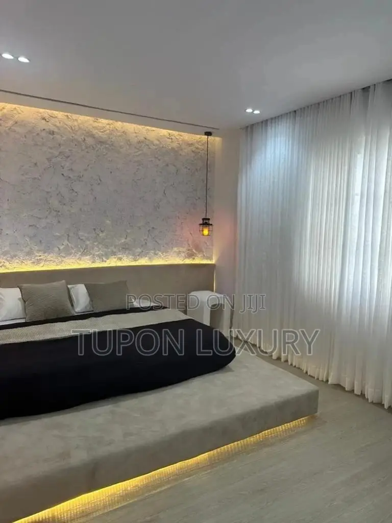 Tastefully Furnished 1 Bedroom Shortlet Apartment in Lekki