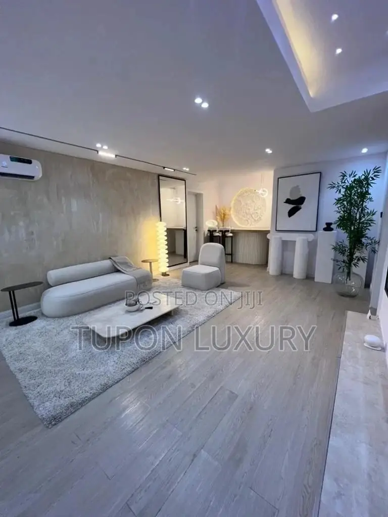Tastefully Furnished 1 Bedroom Shortlet Apartment in Lekki