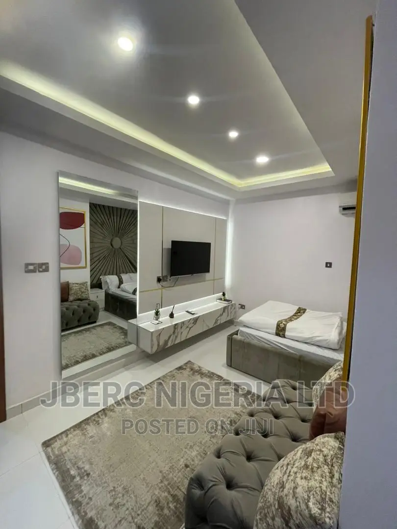 3bedroom Parkview Shortlet Stay in Parkview Estate