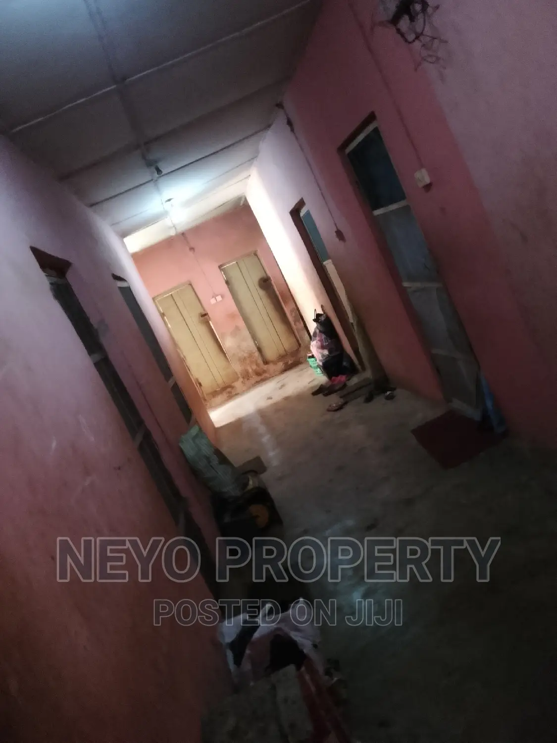 1bdrm Block of Flats in Awesu Estate, Igbogbo for rent in Igbogbo