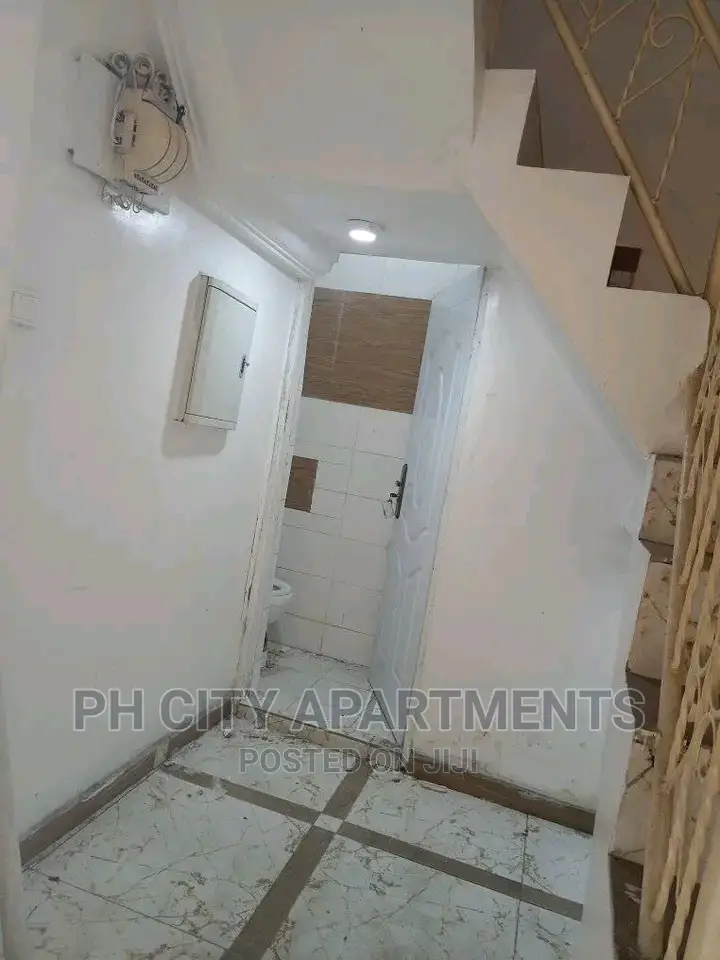 3bdrm Duplex in Eliozu, Port-Harcourt for rent in Port-Harcourt