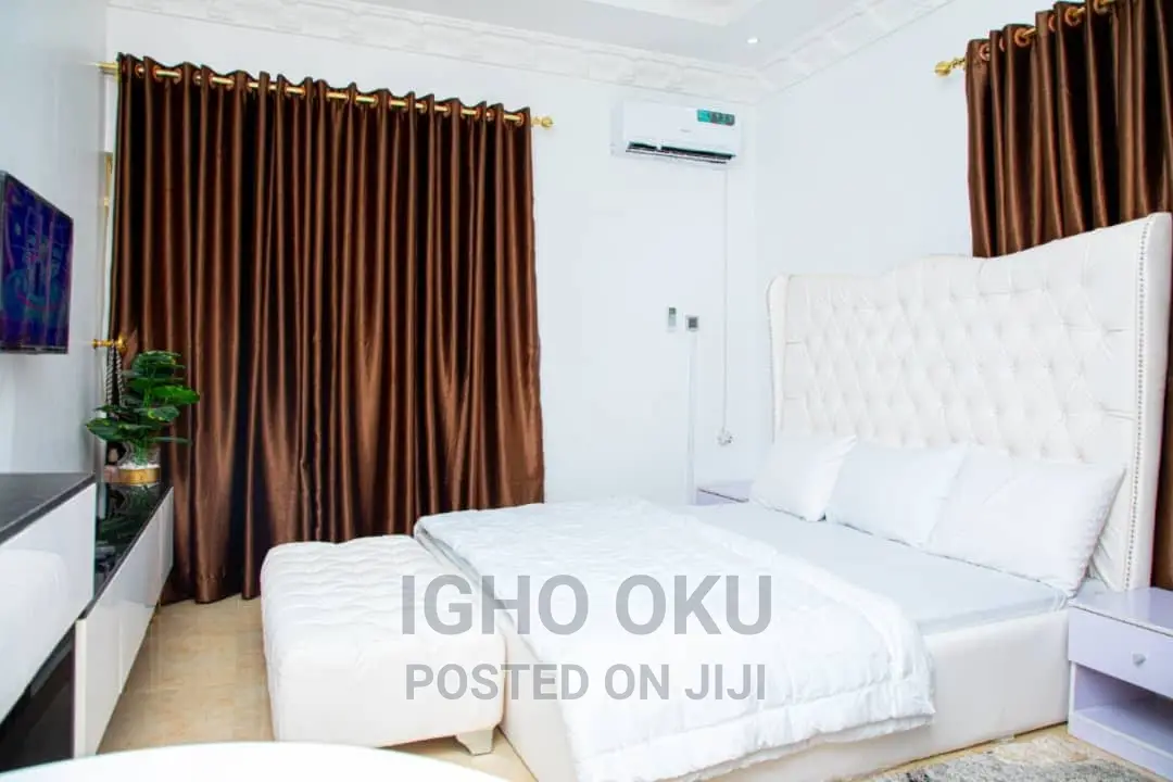 3 Bedroom Apartment Available for Short Stay in Wuye. in Wuye