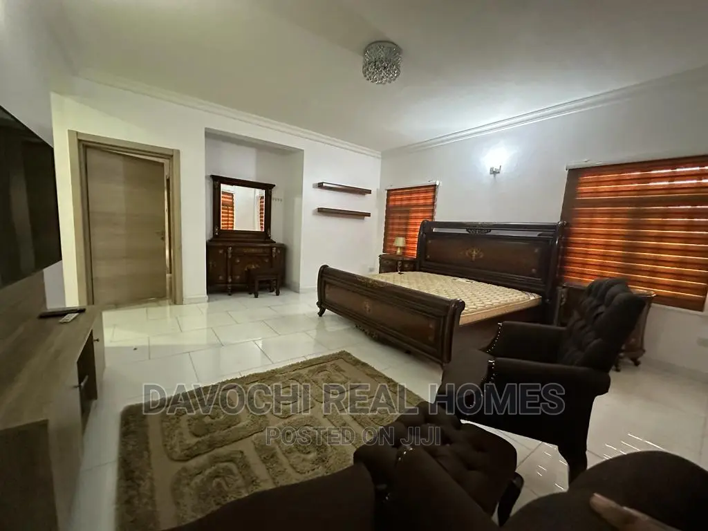 Luxury 3bedrooms Fully Furnished Apartment With Excellent in Victoria Island