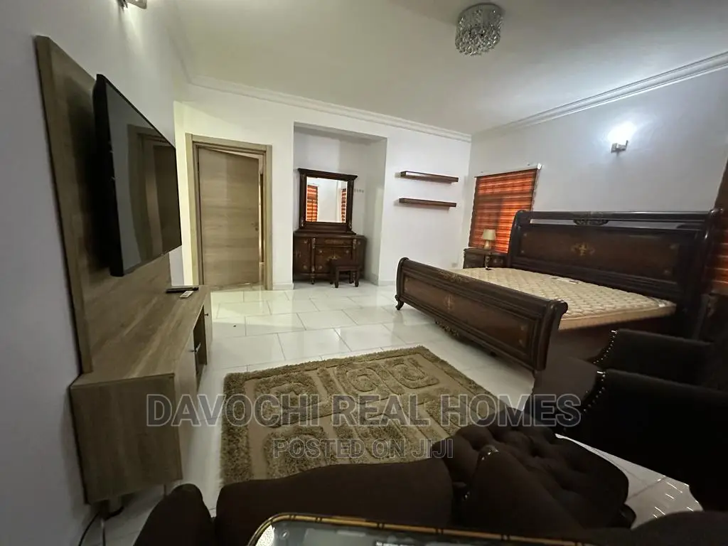 Luxury 3bedrooms Fully Furnished Apartment With Excellent in Victoria Island