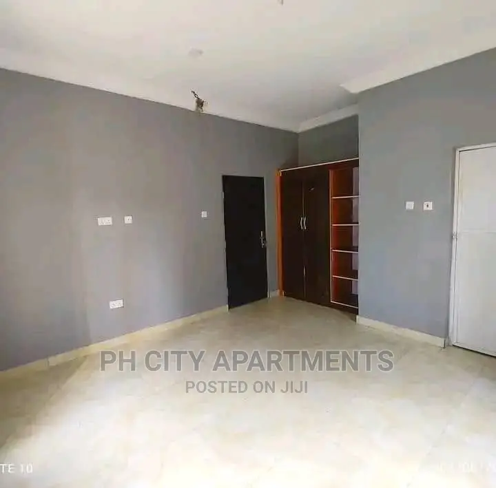 2bdrm Block of Flats in Port-Harcourt for rent in Port-Harcourt