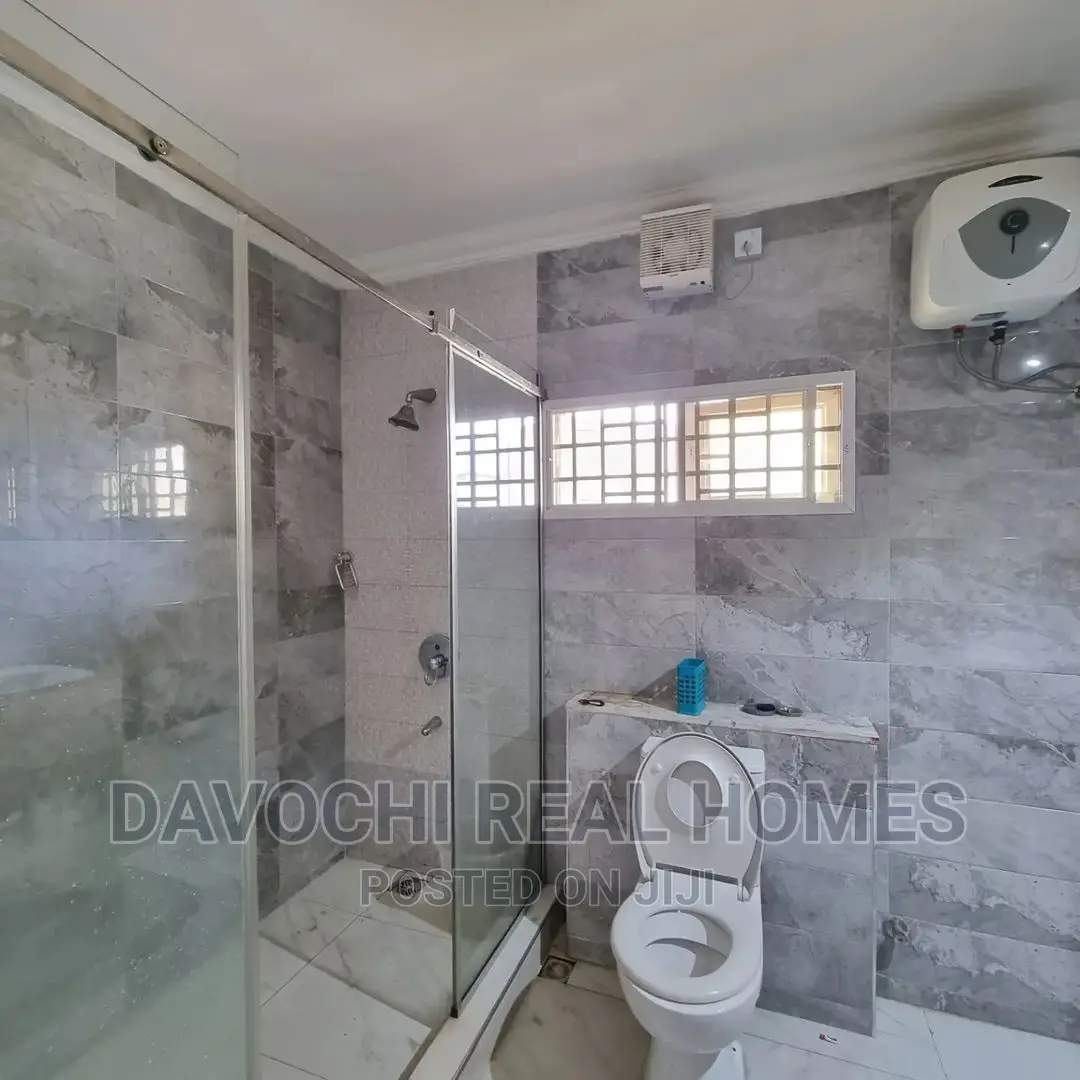 3bdrm Duplex in Chevron Drive, Lekki for rent in Lekki