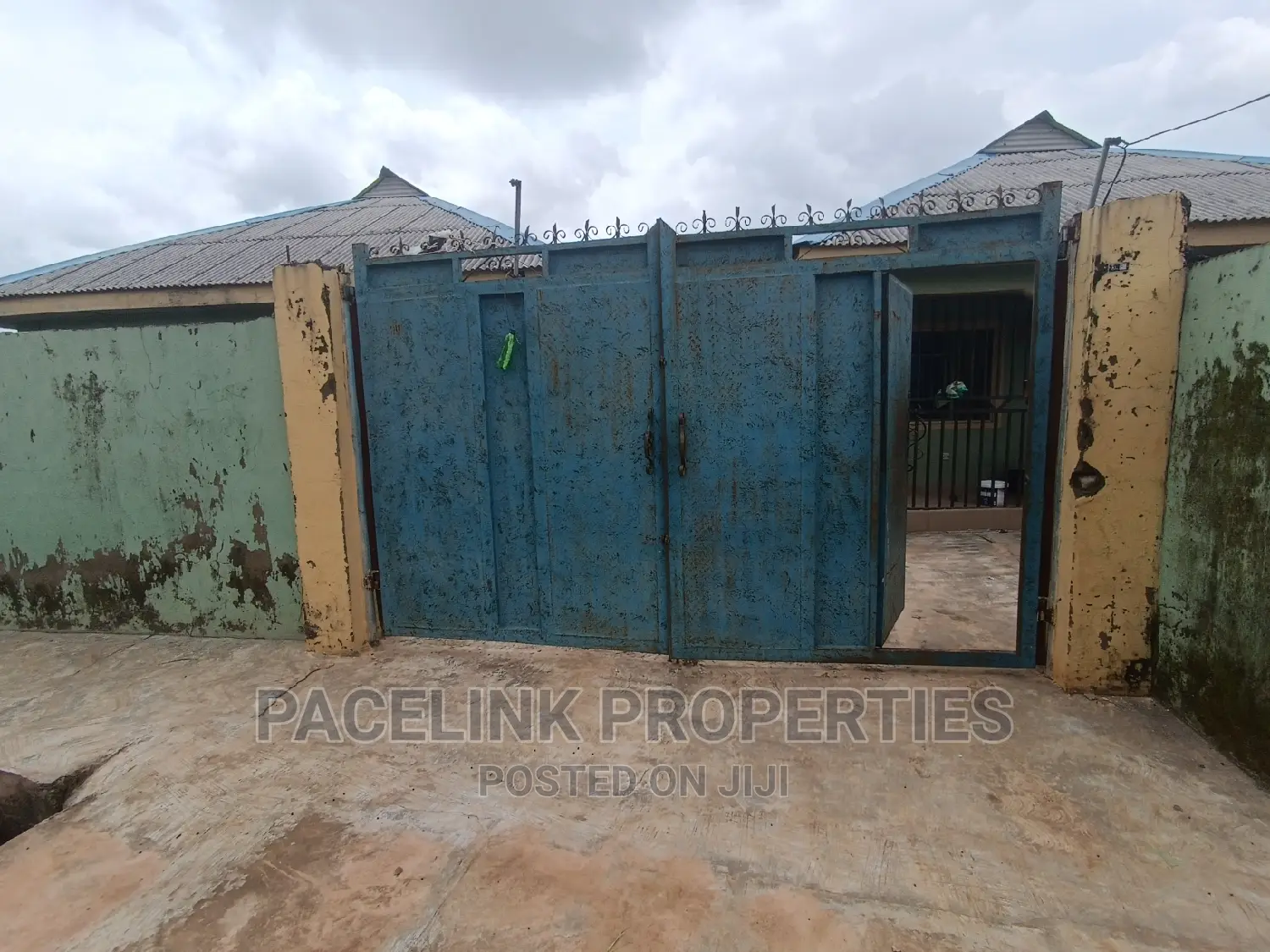 Mini Flat in Ipaja for rent in Ipaja