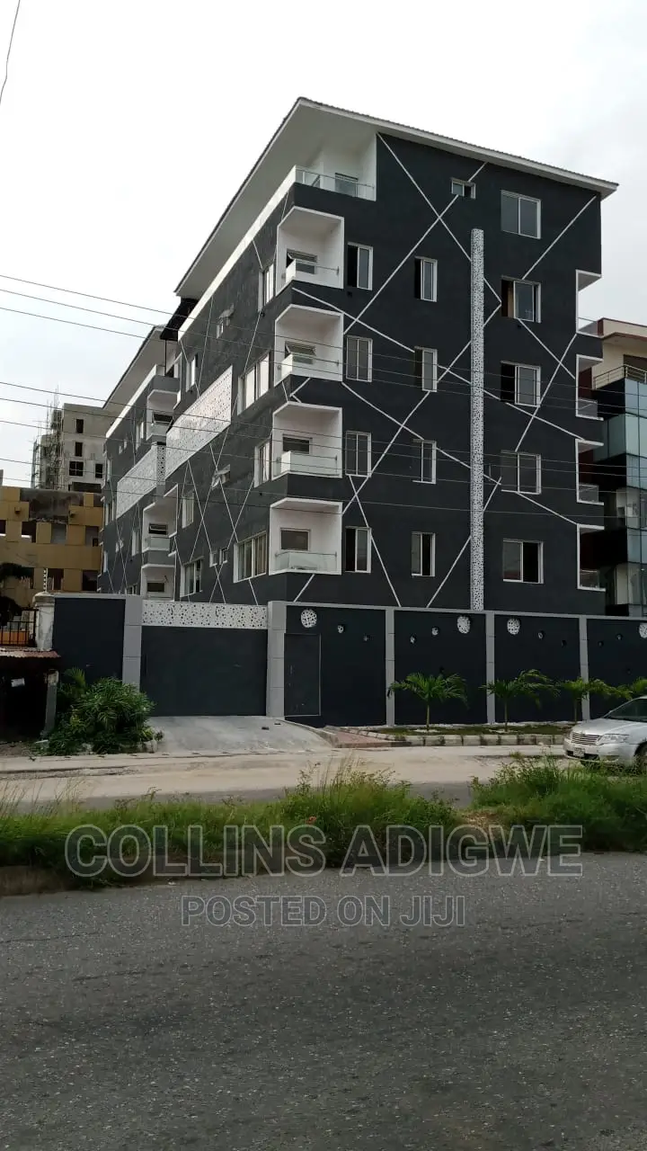 4bdrm Apartment in Lekki Phase 1,. for sale in Lekki Phase 1