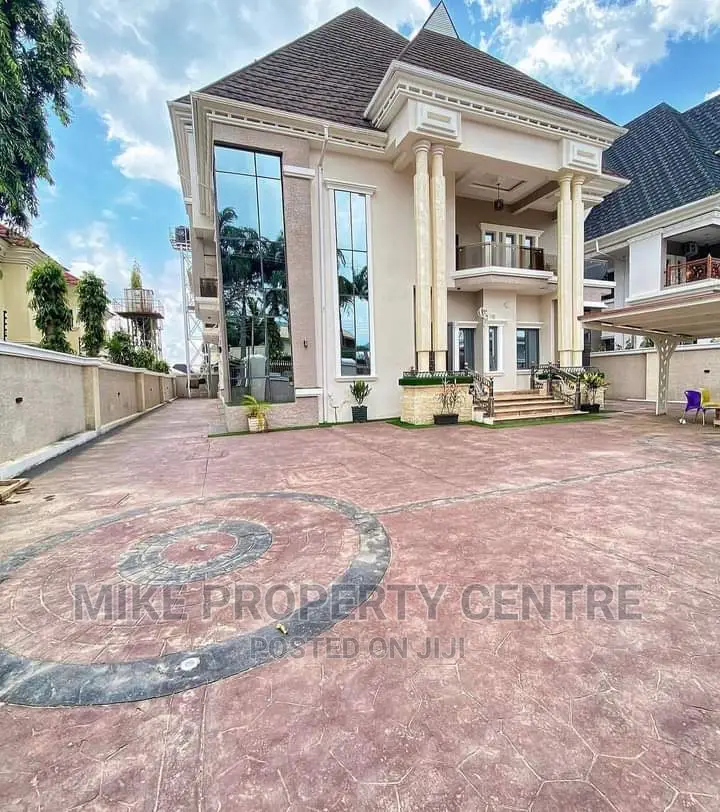 6bdrm Duplex in Gwarinpa Abuja for sale in Gwarinpa
