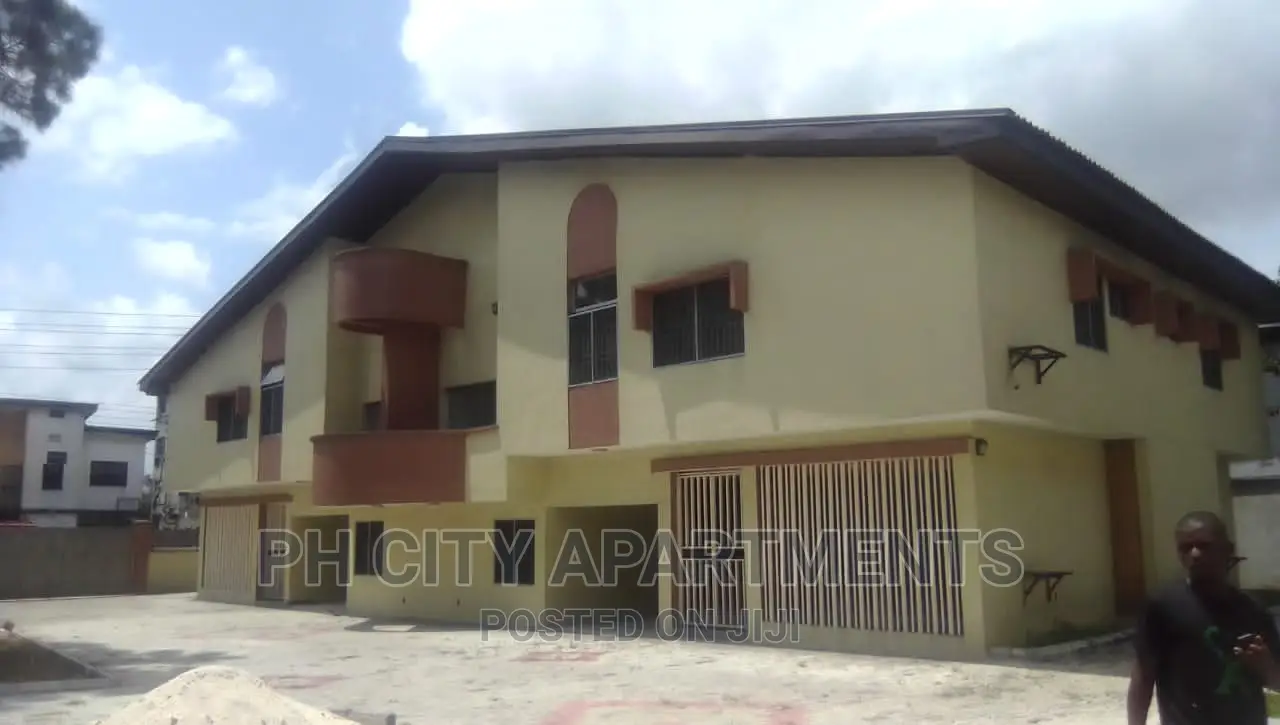 4bdrm Duplex in Old Gra, Port-Harcourt for rent in Port-Harcourt