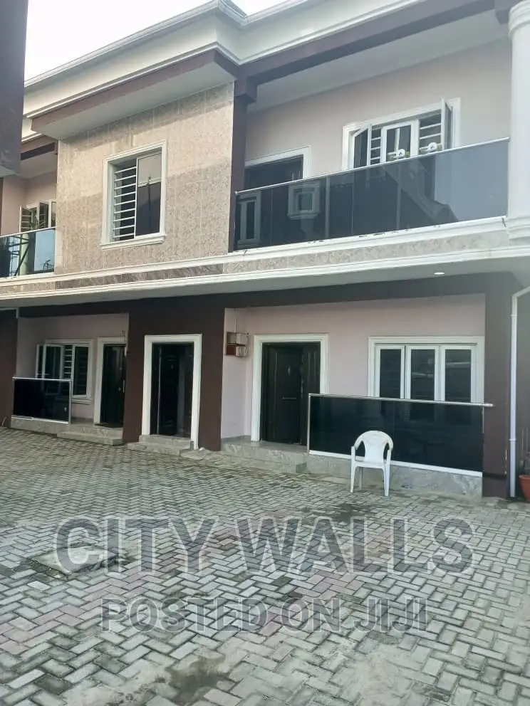 2bdrm Block of Flats in Ikate-Elegushi for rent in Ikate-Elegushi