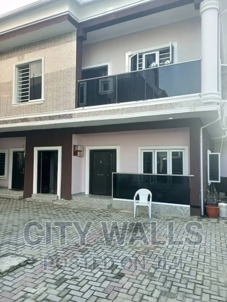 2bdrm Block of Flats in Ikate-Elegushi for rent in Ikate-Elegushi