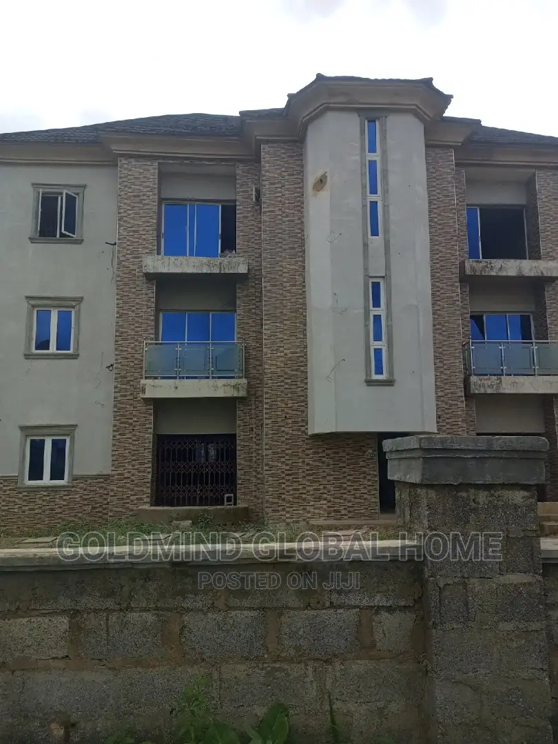 2bdrm Block of Flats in Apo, Zone B for sale in Zone B