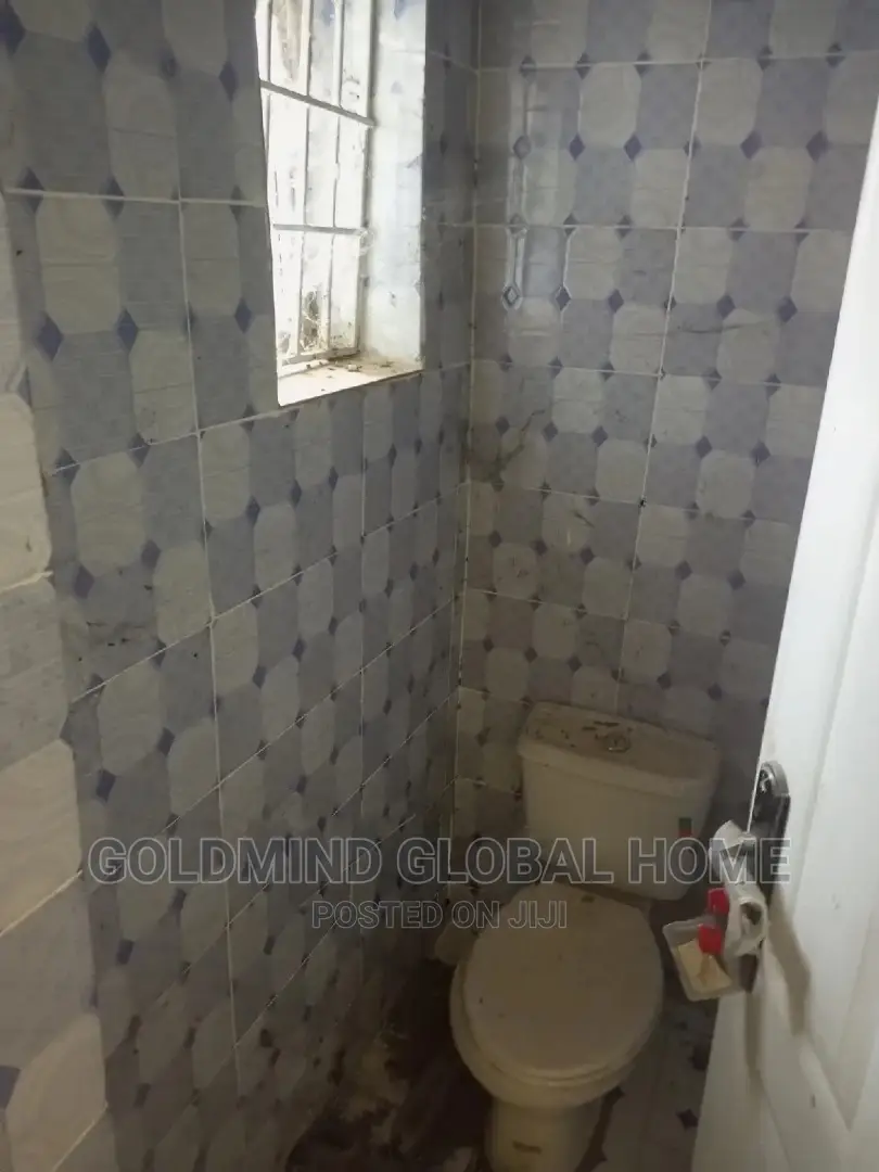 2bdrm Block of Flats in Apo, Zone B for sale in Zone B