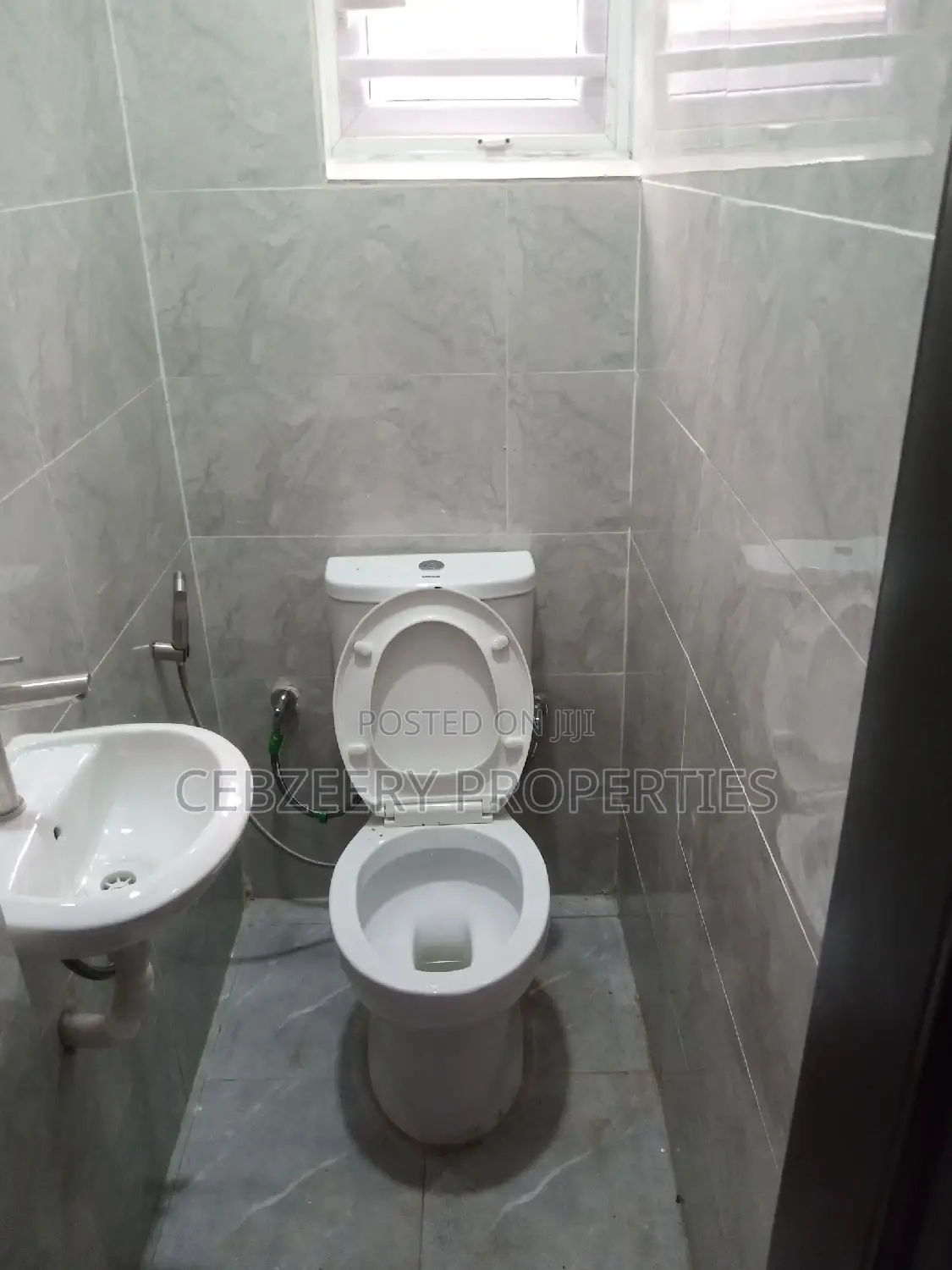 2bdrm Apartment in Yakoyo/Alagbole for rent in Yakoyo/Alagbole