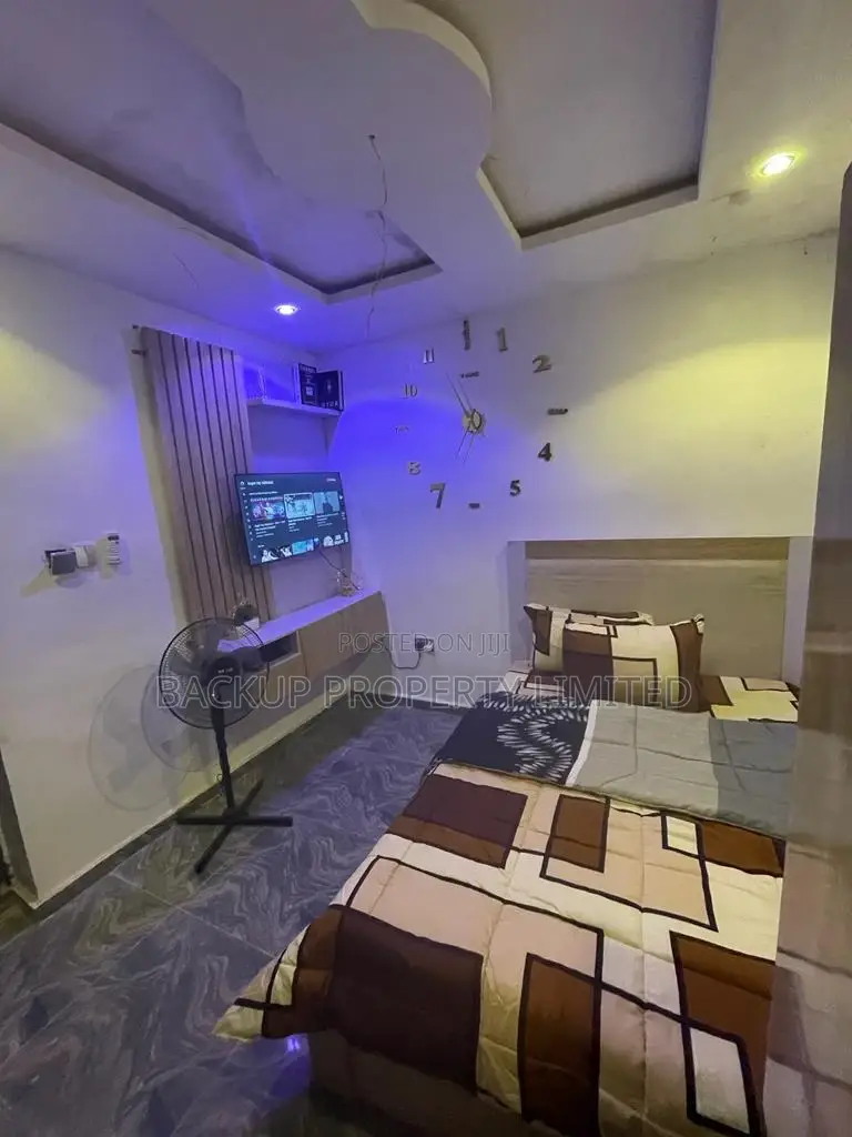 A Fully Furnished Studio Apartment in Jibowu