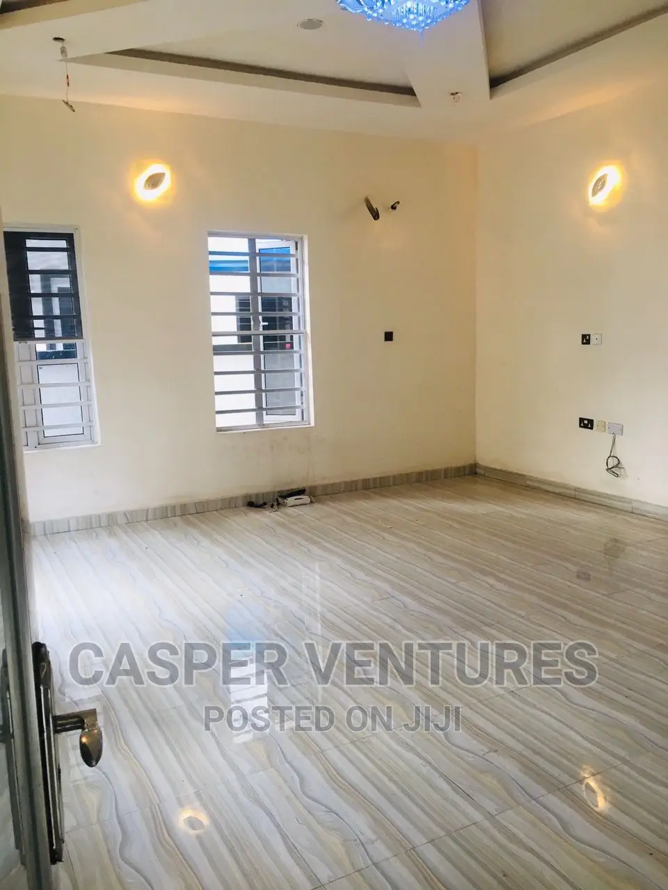 Mini Flat in Osapa Estate for rent in Osapa london