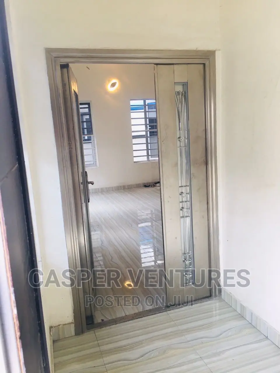 Mini Flat in Osapa Estate for rent in Osapa london