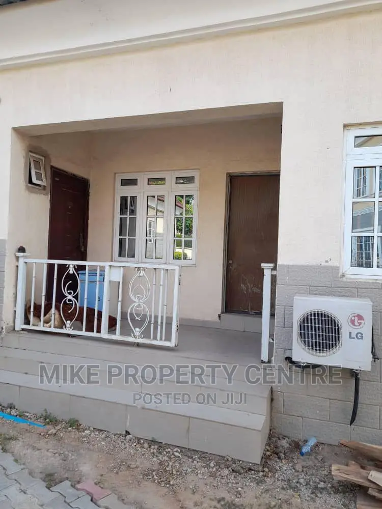 6bdrm Duplex in Asokoro for sale in Asokoro