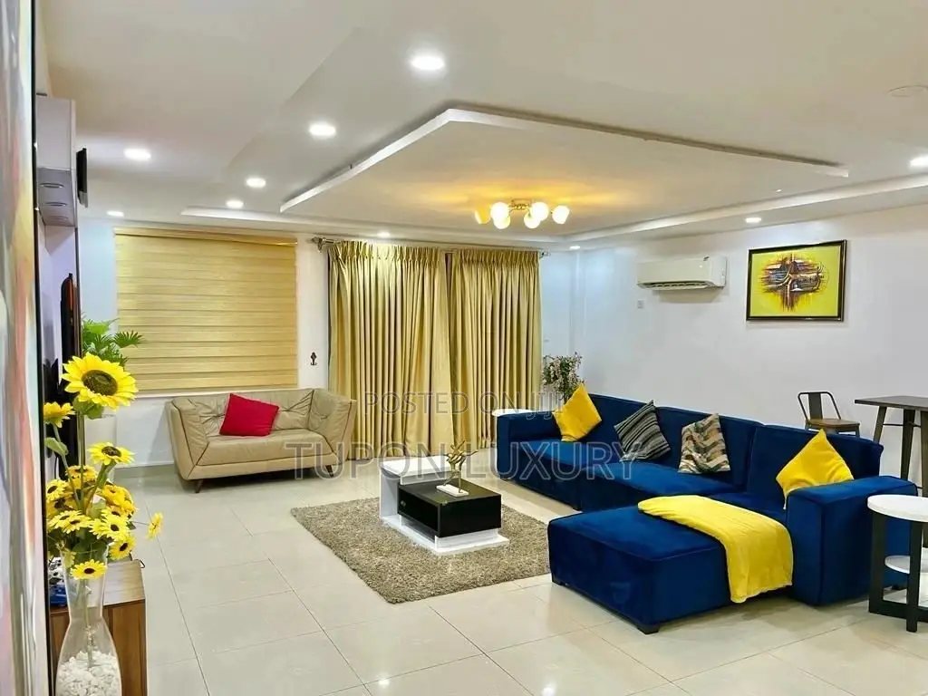 3bed Waterfront With Snooker Pool in Lekki Phase 1 in Lekki Phase 1
