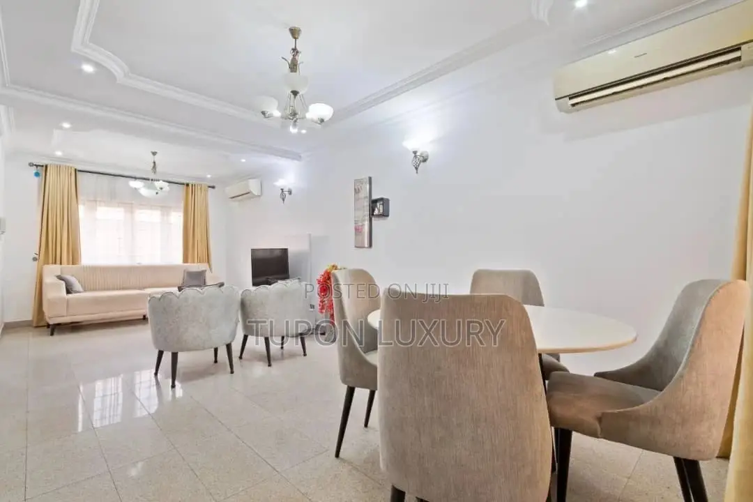 Most Affordable Party House in Lekki: 4bedroom Duplex. in Lekki Phase 1