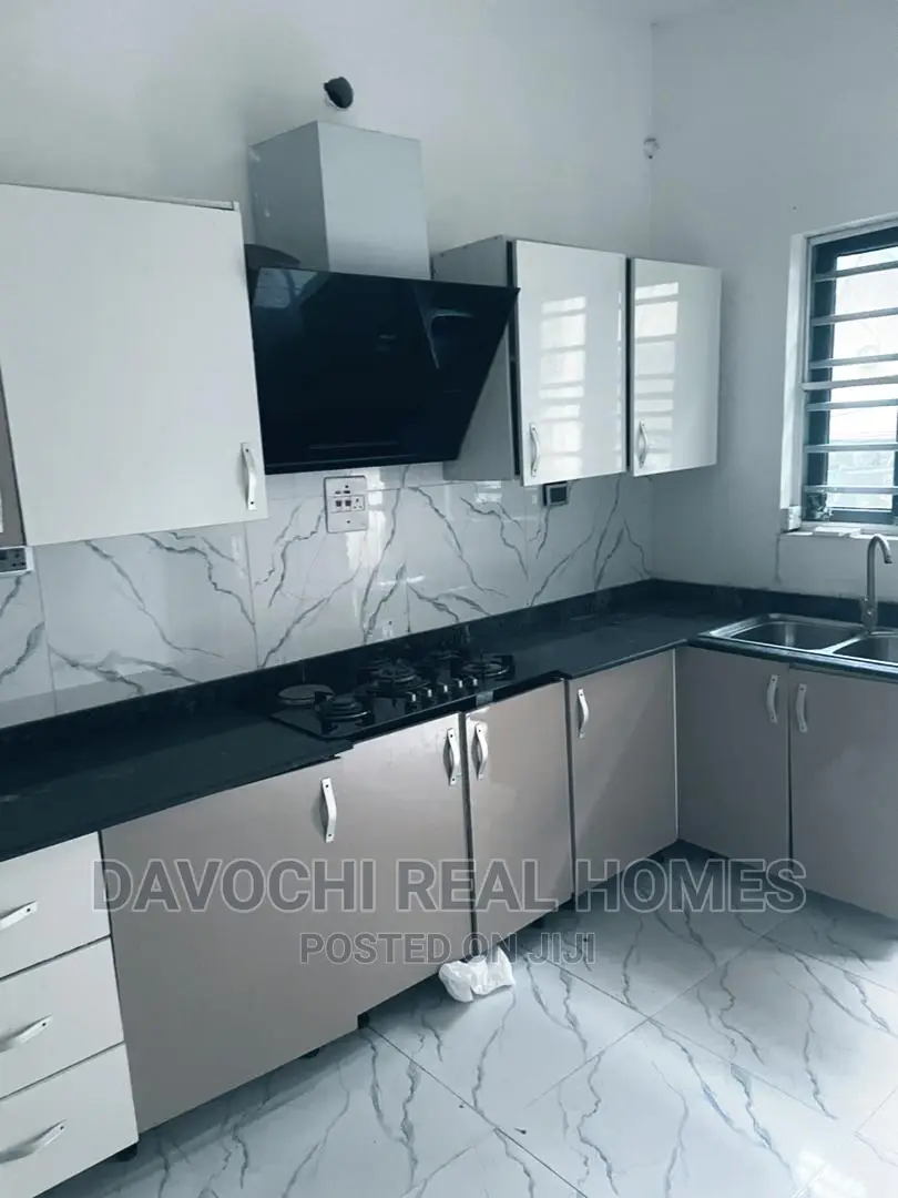4bdrm Duplex in Chevron Second Toll, Lekki for rent in Lekki