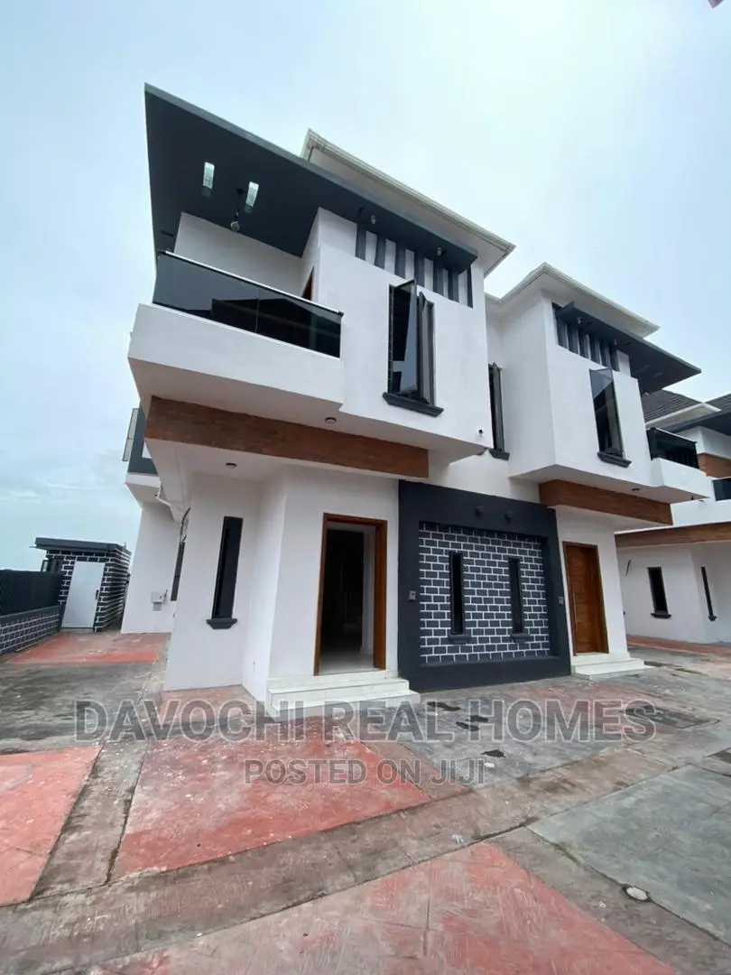 4bdrm Duplex in Chevron Drive, Lekki for sale in Lekki