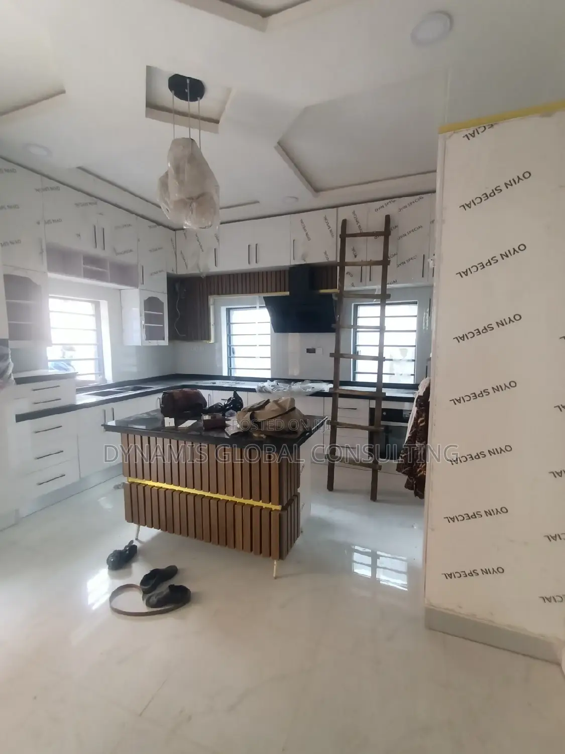 Furnished 5bdrm Duplex in Omole Phase 2 for sale in Omole Phase 2