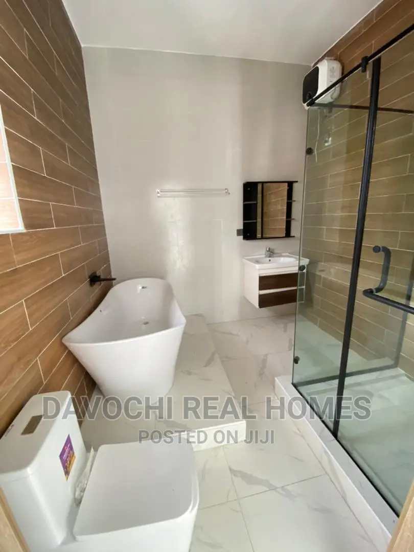 4bdrm Duplex in Chevron Second Toll, Lekki for sale in Lekki