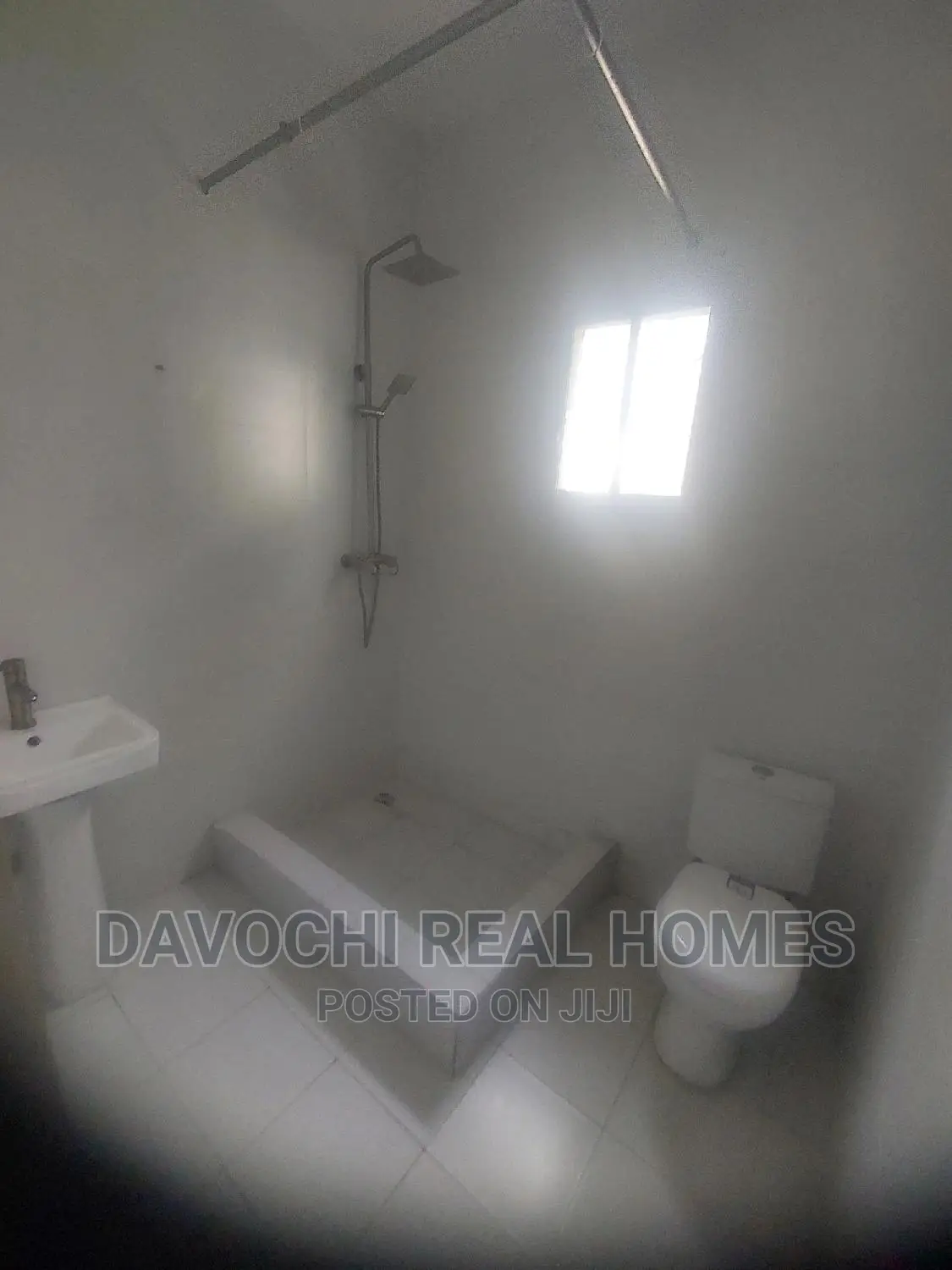 3bdrm Duplex in Orchid Road, Lekki for rent in Lekki