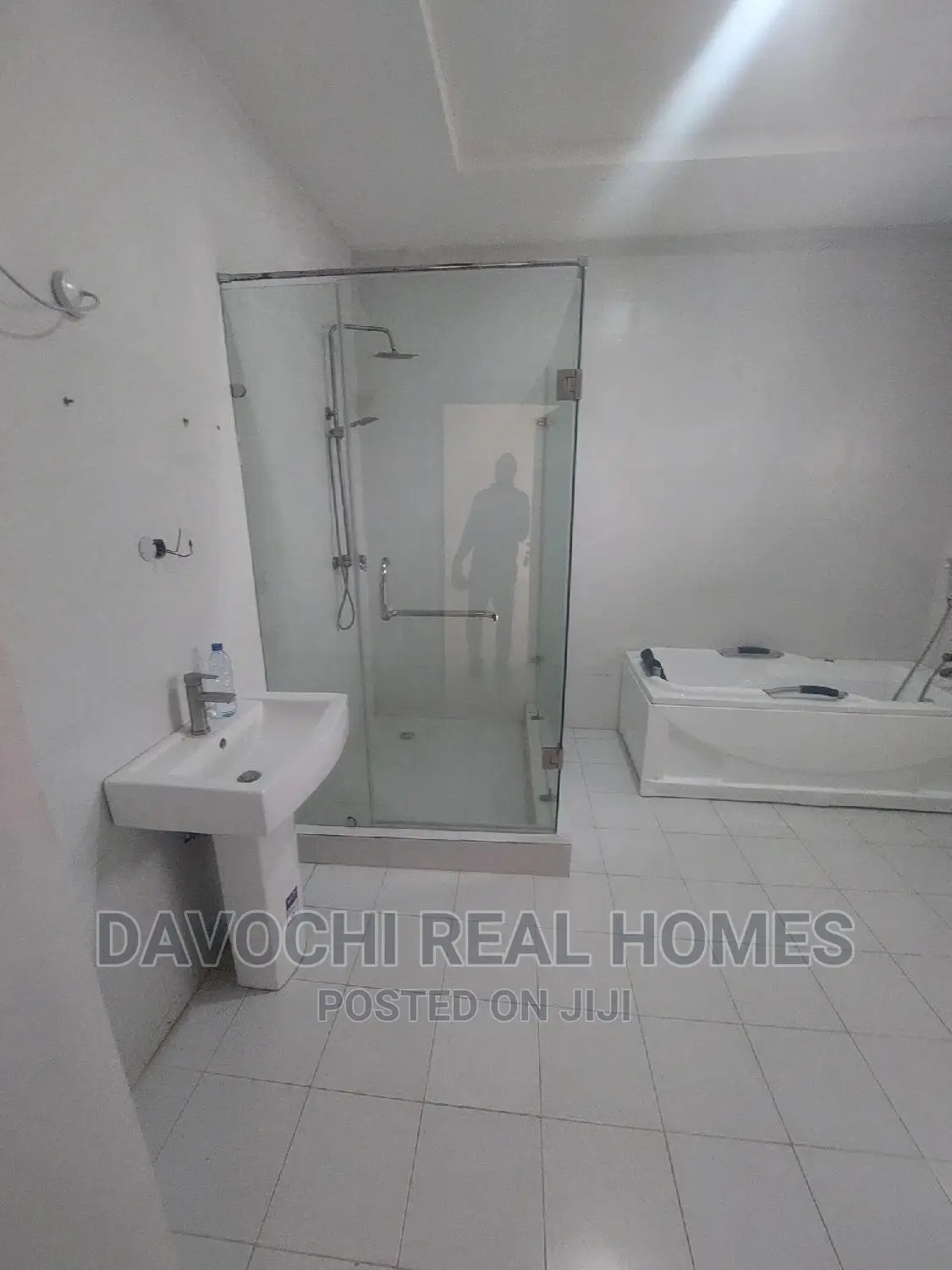 3bdrm Duplex in Orchid Road, Lekki for rent in Lekki