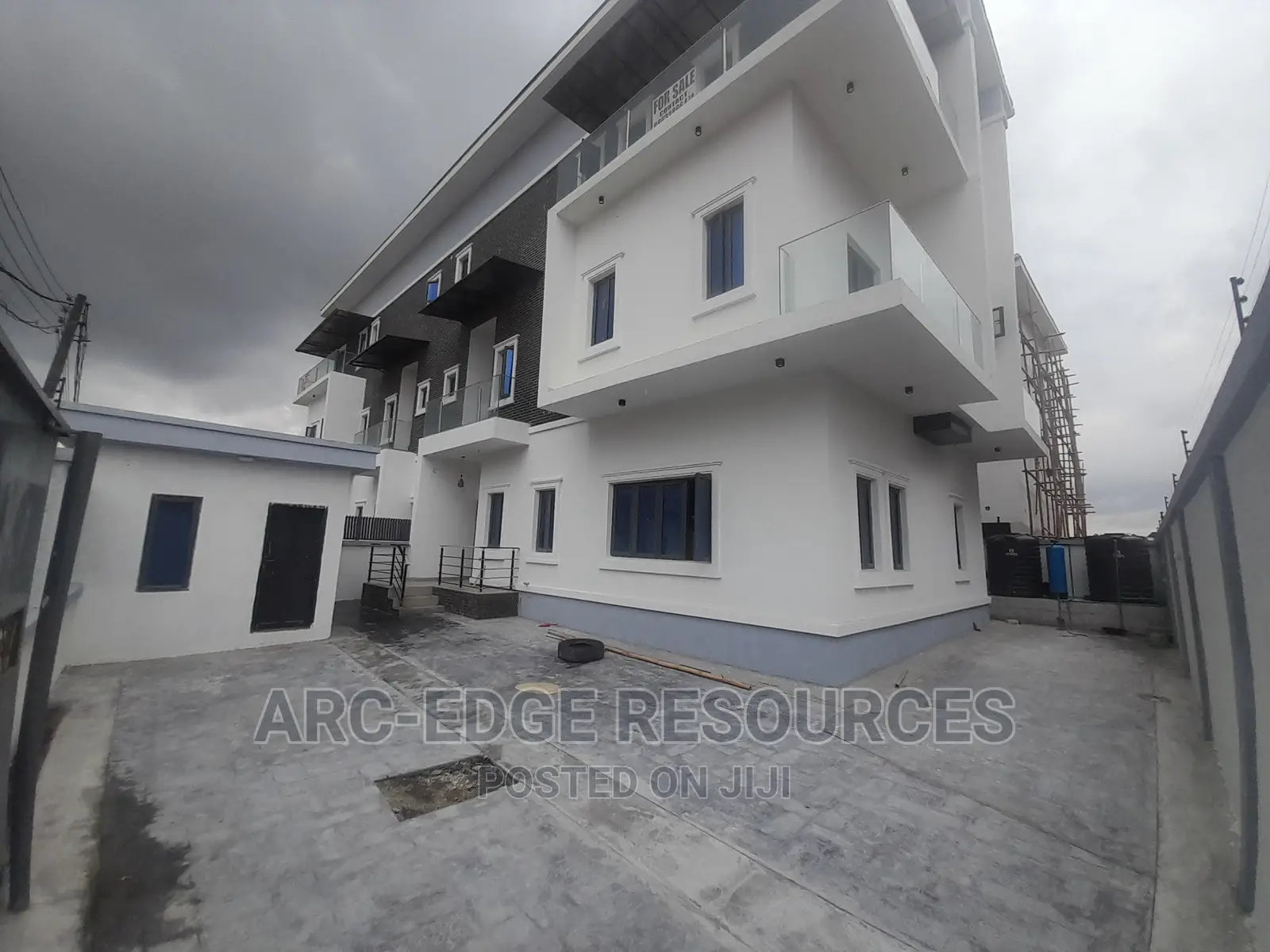 5bdrm Duplex in Apple Junction for sale in Apple Junction