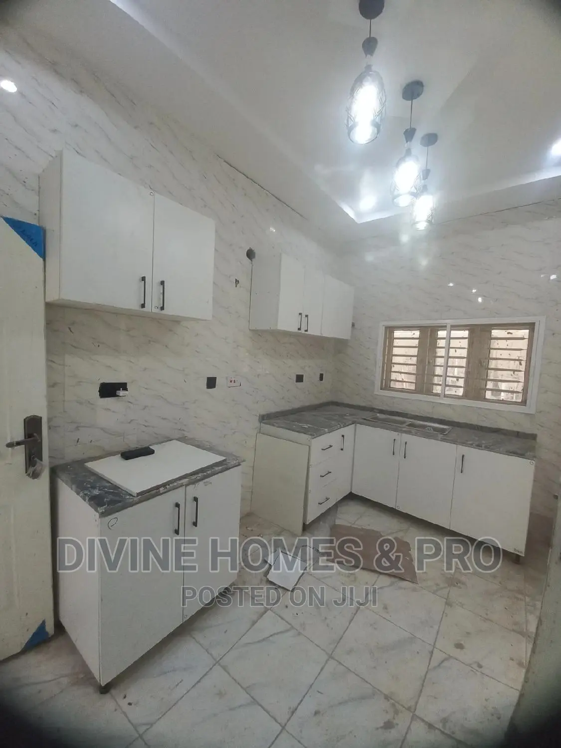 3bdrm Block of Flats in Katampe (Main) for sale in Katampe (Main)