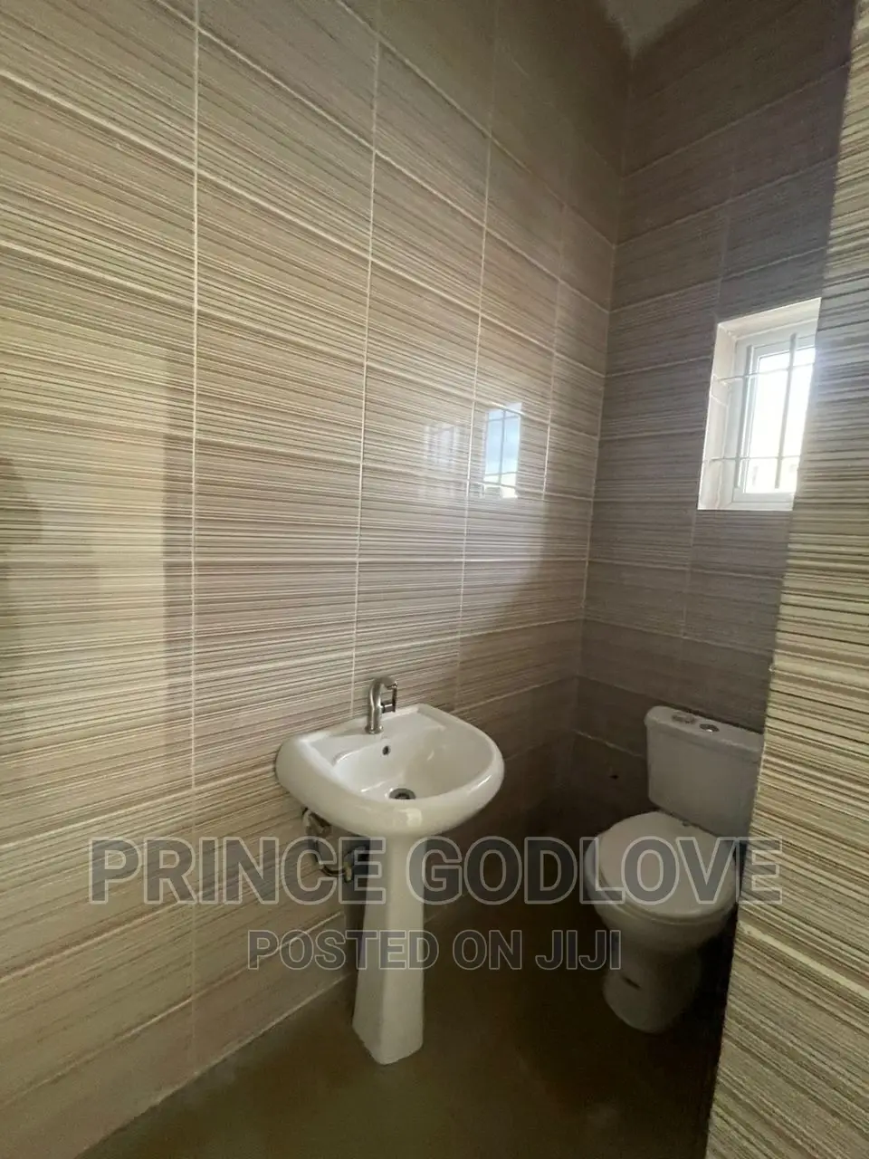 3bdrm Apartment in Munach Estate, Dawaki for rent in Dawaki