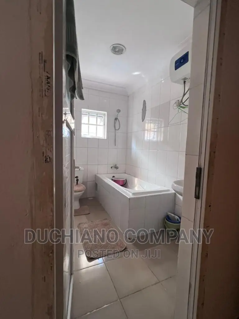 Furnished 5bdrm Duplex in Igbo-efon for sale in Igbo-efon