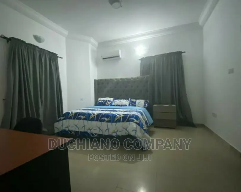 5bdrm Duplex in Igbo-efon for sale in Igbo-efon