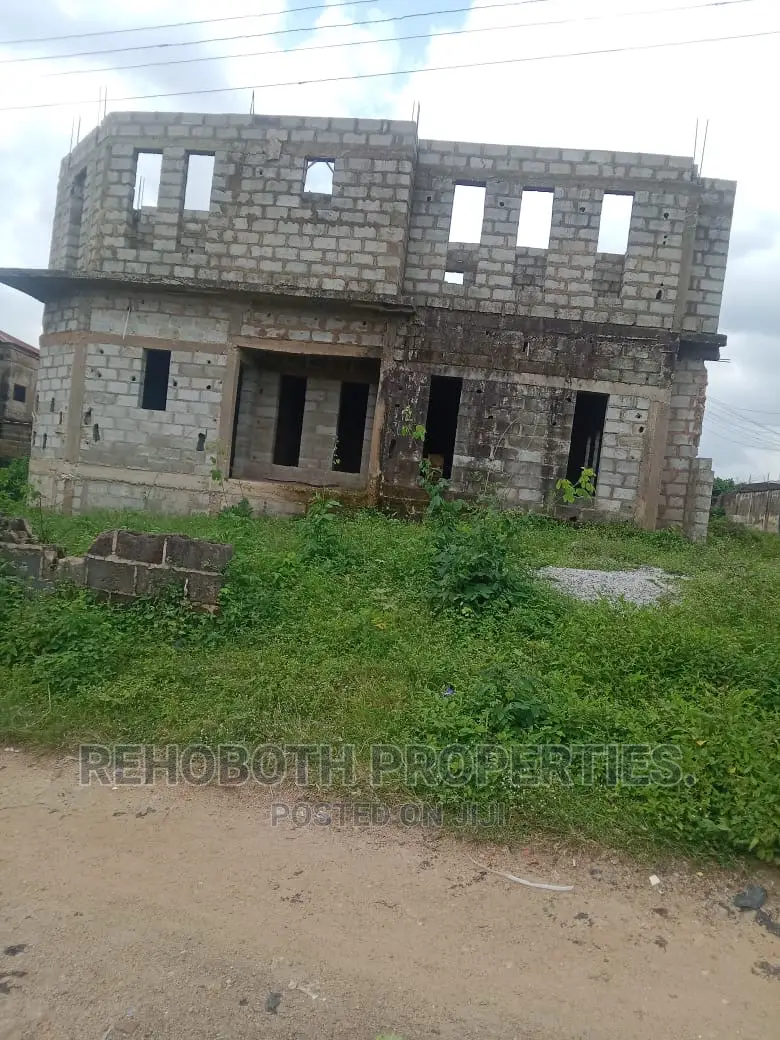 5bdrm Duplex in Ibadan for sale in Ibadan