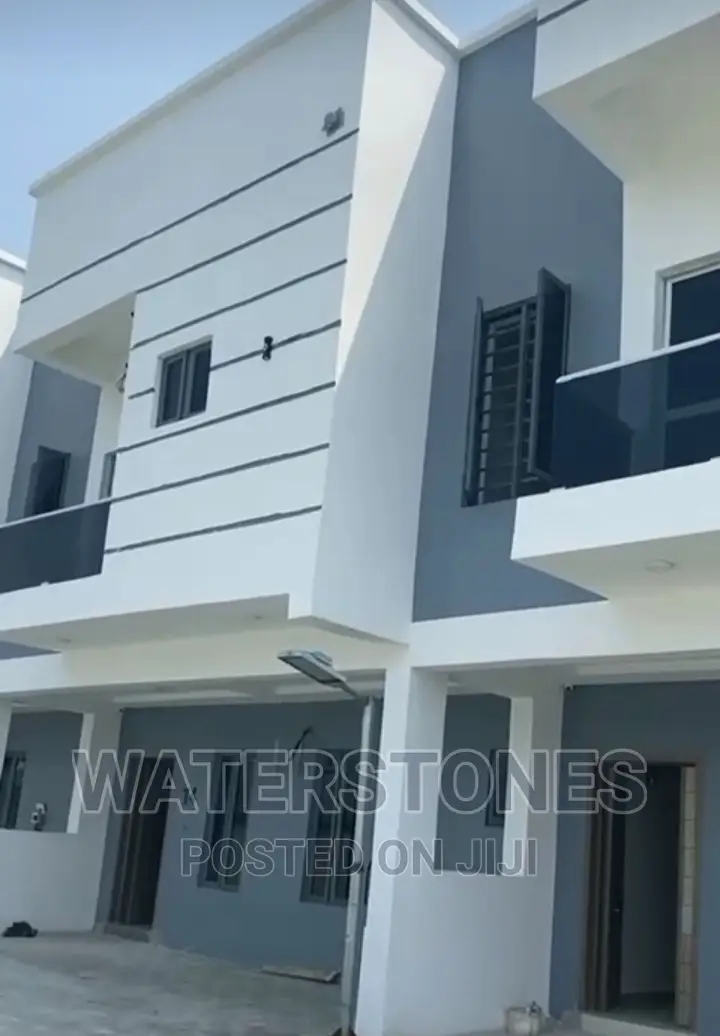 2bdrm Block of Flats in Asaba, Oshimili South for rent in Oshimili South