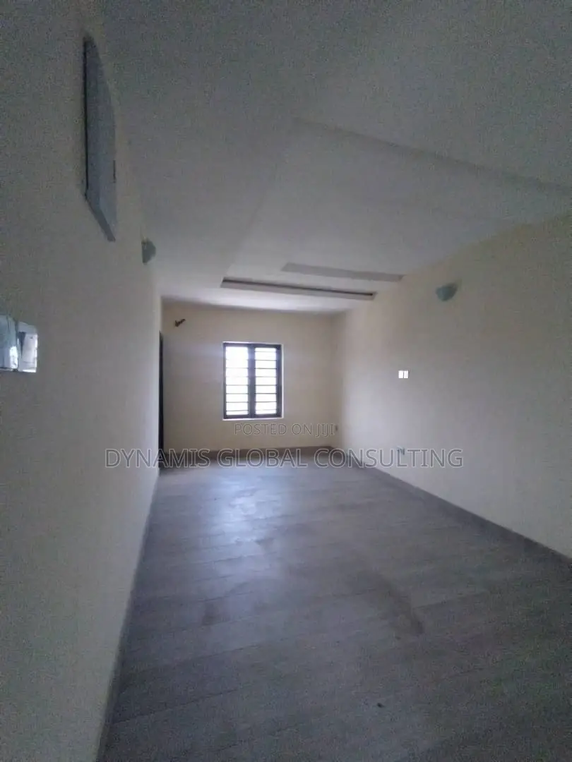 Furnished 5bdrm Duplex in Magodo Phase 2 for sale in GRA Phase 2 Shangisha