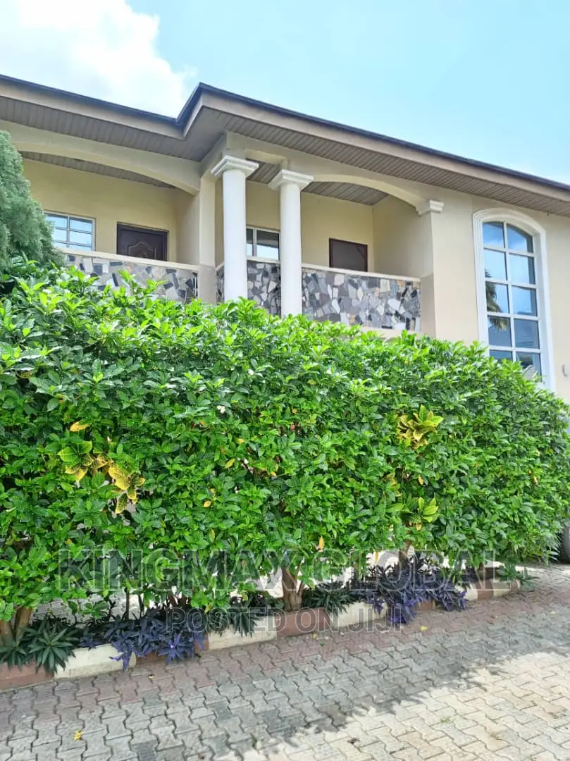 6bdrm Duplex in Kado for sale in Kado
