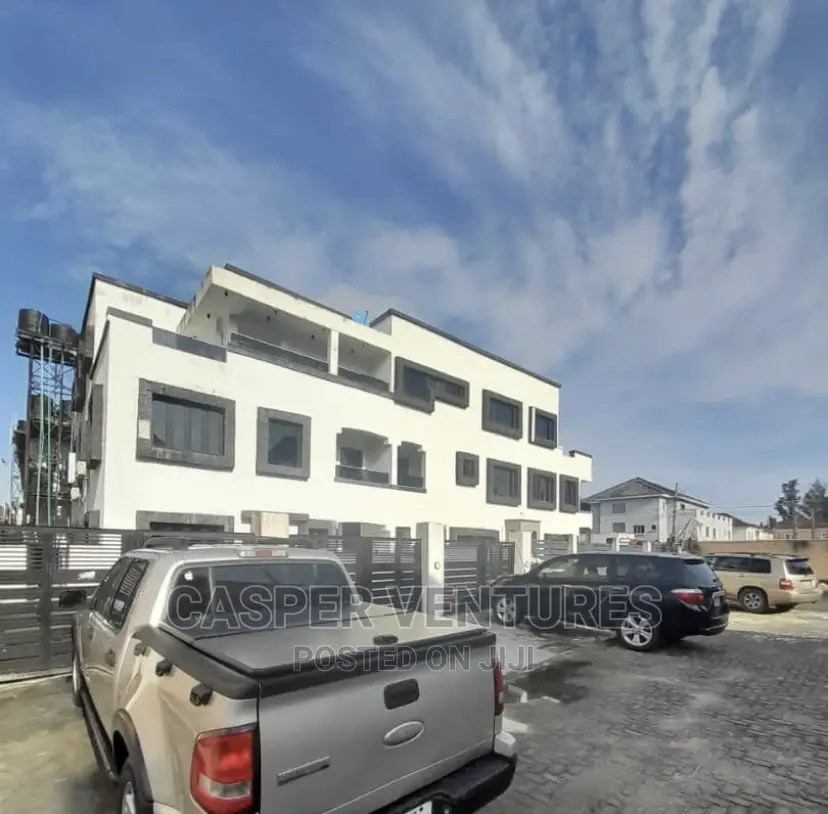 3bdrm Apartment in Chevron for rent in Chevron
