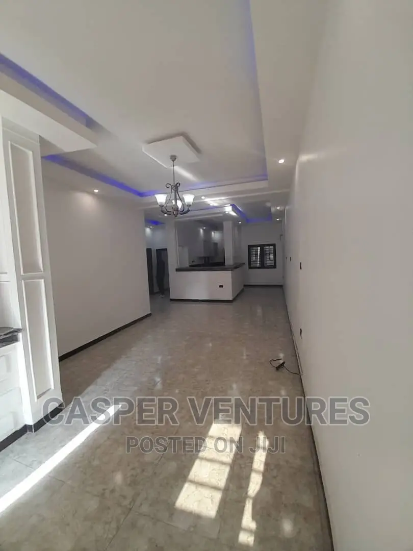 3bdrm Apartment in Chevron for rent in Chevron