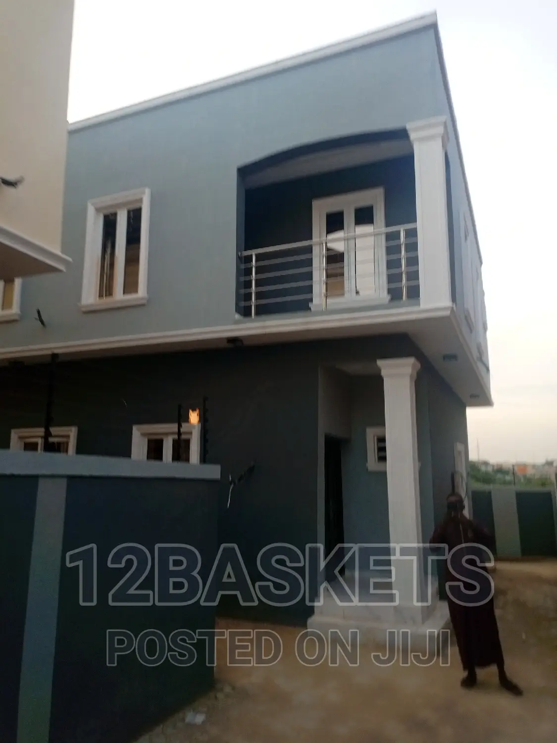 Furnished 4bdrm Duplex in Magodo Phase 1 for sale in Magodo Isheri