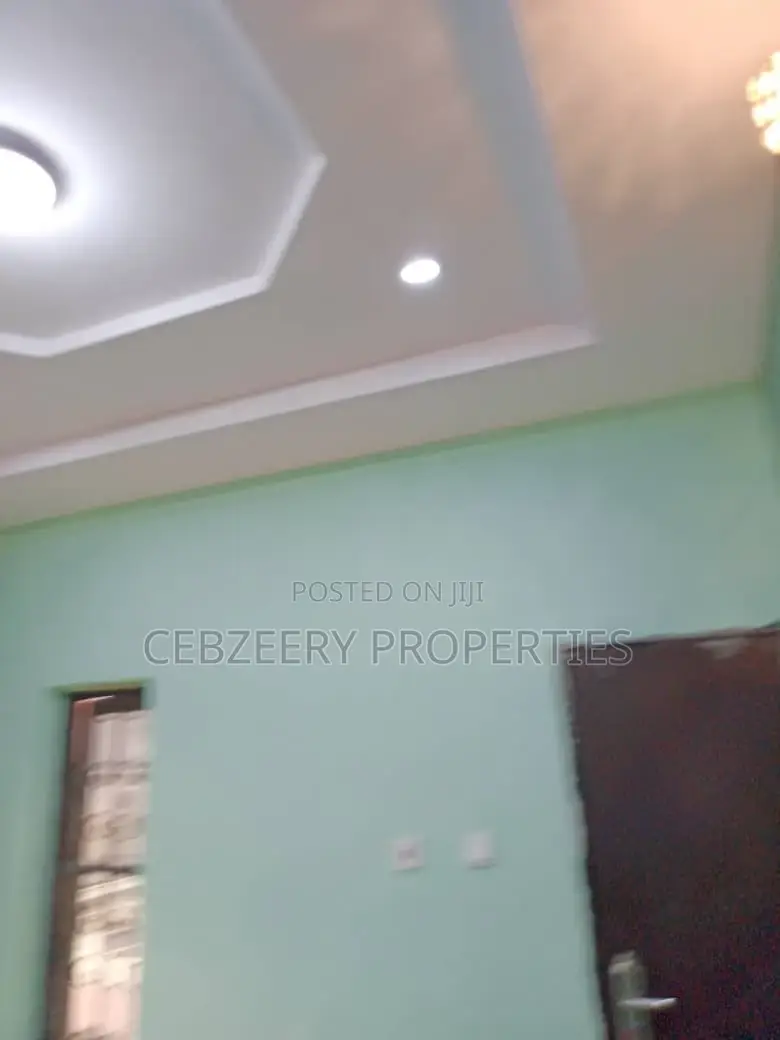 2bdrm Apartment in Magodo for rent in Magodo