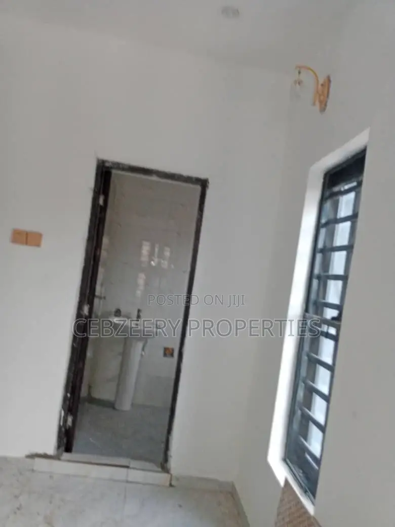 2bdrm Apartment in Magodo for rent in Magodo