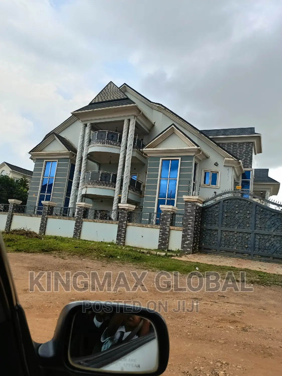 8bdrm Mansion in Durumi for sale in Durumi